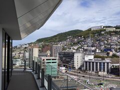長崎旅行最終日の朝
かもめスイートのバルコニーからの眺望