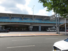 ターミナルビル