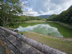 奈良ホテルの近くを通って、春日大社の方へ。