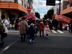 翌日は，酒田日本海寒鱈まつりへ．全く雪のない寒鱈祭りです．