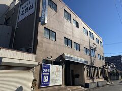 もたもたしてしまいホテルを出たのは8時半過ぎ。