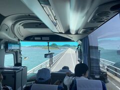次は角島大橋を渡って角島へ。