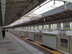 ●都営/東大島駅

ホームは柵がありました。
今回は、小松川口から、出てみようと思います。