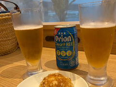 お腹いっぱいですが、ダイヤモンドプレミアラウンジ

かなり混雑していました。

ノンアルコールビールと焼きカレーパンを一口

お腹がすいているときにゆっくり来たかった

時間がないので、すぐに退散