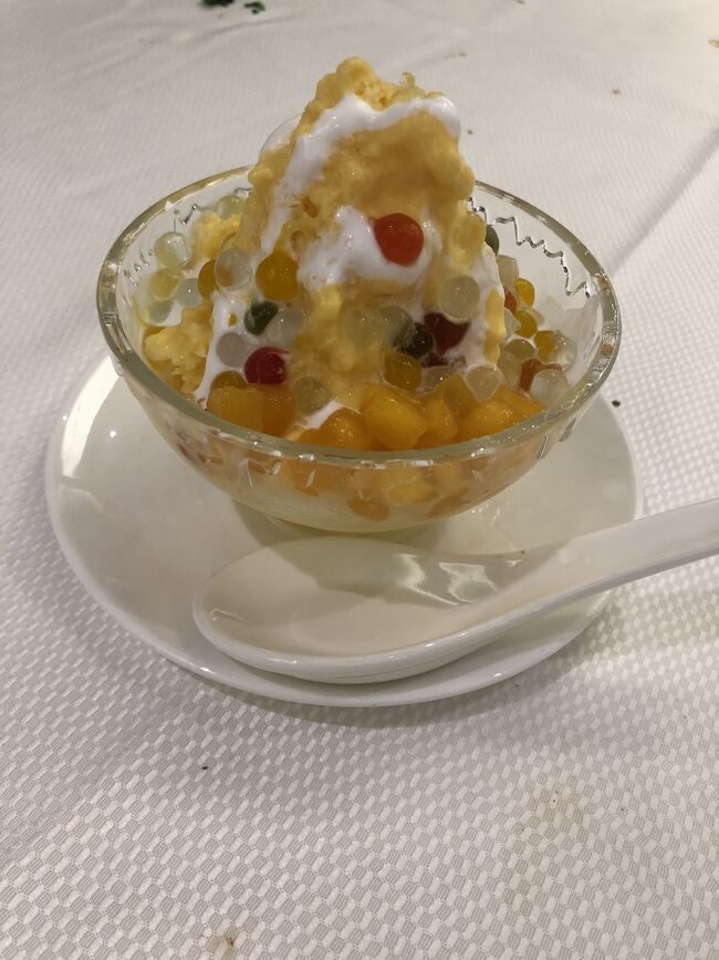 タピオカとマンゴのシャーベット。