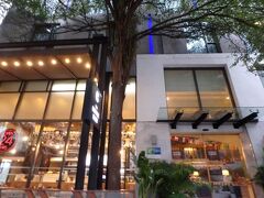 ホリデイ イン エクスプレス バンコク スクンビット 11 バイ IHG
