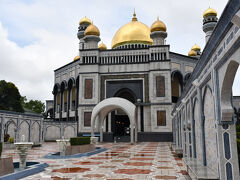 翌日、改めてニューモスクに行きます。