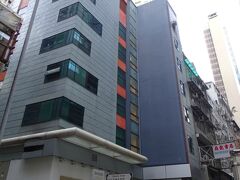 6時半起床、6:55チェックアウト。