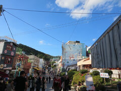 荷物をおいて、さっそく甘川洞文化村へ。
バスを乗り継いでいきました。
16時くらい。