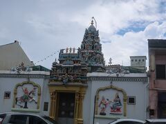 その先にはインド寺院