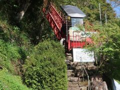 先ずはインクラインに乗って、上から馬路村を眺めたかったのですが、スタッフさんのお昼休憩時間だったみたいで。。
1時間ほど時間あり。。
それでは、先に村の散策へ行ってみよう！