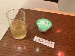 那覇空港 JAL国内線ダイヤモンド プレミア ラウンジ