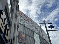 釜山タワーを出て、せっかくなので近くの南浦洞のロッテ百貨店に来ました。