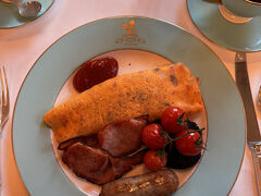 戻ると朝食のレストランが空いてたので、食事。本日もイングリッシュブレックファーストです。安定的に美味しく、思い出すとこれが一番美味しかったという結論になりそうでした