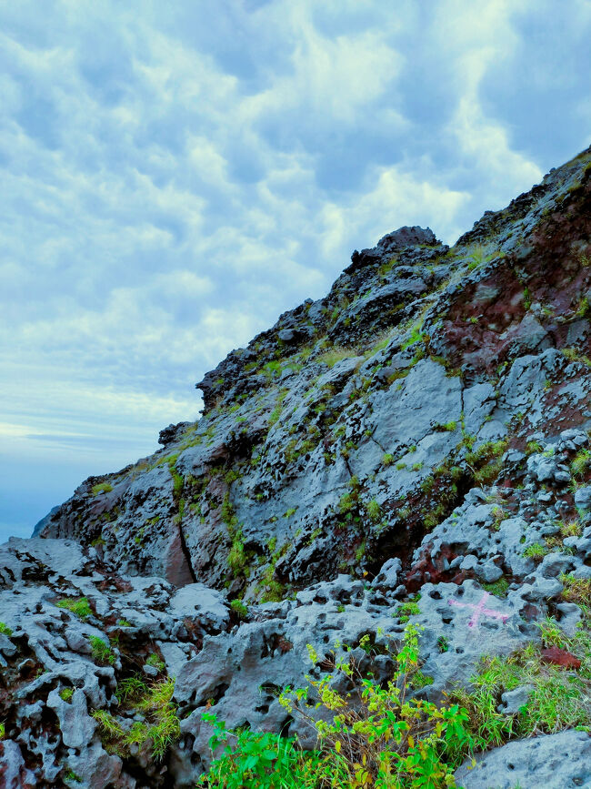 これで雨でも降ってきたら、生きて戻ってこれなかったかも。<br />お天気だけは私の味方。