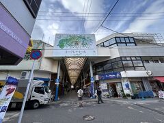 ユーグレナモールを散策しました。
