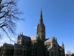 2012年、バースの次に訪れたのはソールズベリ