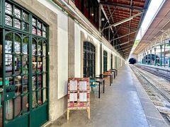 
チェックインまで時間があったのでランチを

駅構内にある「Tapabento」へ

Googleで高評価だったのでココに決定