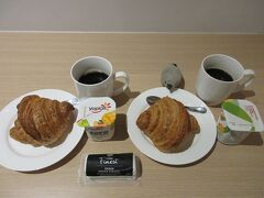 5日目の朝。

本日はヤラバレーワイナリーツアーに参加します。心行くまでワインを堪能するため、チーズや乳製品等朝食をしっかりとって胃粘膜の保護も完璧。

ゴエモン「なんだかgoemonpすごく気合が入っているぞ。」