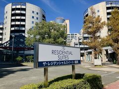 ホテルに荷物を置いてレンタサイクルを借ります