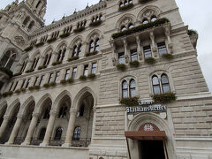 レストラン『Rathauskeller』に入ります。