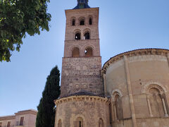Uターンして水道橋の方に戻ります
サン・アンドレア教会