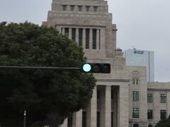 予約制の中に入れるツアーもあるそうです