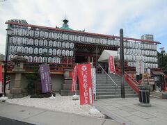 琵琶湖に浮かぶ、竹生島の宝厳寺の大弁才天を勧請し建てられた弁天堂。
訪れる人のほとんどが、海外からの観光客だったのが印象的でした。