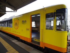 京都丹後鉄道は青春18きっぷは使えませんが、天橋立は一度も行ったことがなく行ってみたかったのです。約1時間半で天橋立駅に到着しました。