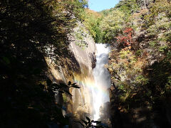 仙娥滝...虹もかかってこのコース一番の見どころ！？
