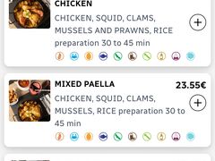 入店時におなかぺここ。
パエリアは30-45分かかるようなので、急いで注文します。
※このお店は、Wi-Fiあり、QRコードで注文からお支払いまでするシステムでした。
ブラックライスを注文。23.95ユーロ。
