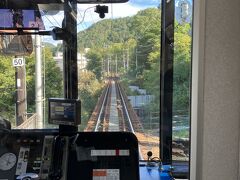 展望列車だけあって眺めが良いです。
