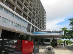 またまたUberでホテルへ移動、20分もかからず到着。

ケアンズでのお宿はPacific Hotel Cairns。グリーン島などへ行く船が出発するマリーナも近く、観光の拠点としてはなかなか好立地です。