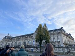 ルーブル博物館。