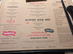 夕食は評判の良さそうなフレーザーレジデンスのChiken Society。
この頃にはオークウッドレジデンスから歩いて10分かからない経路を発見しました。

