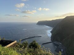 とりあえず、レンタカーの軽自動車を借りて移動。
移動できたのが１５時過ぎで、地理感のないまま、移動しました。
車のナビの操作も不完全であり、無駄な移動だったかも。。。