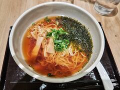 前日の夜はドーミーイン名物の夜鳴きそばを頂きました
