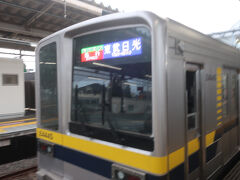 ここからは07時03分発と2分の接続で急行東武日光行

前回は南栗橋15分早く着いたので各駅に接続､新栃木でこの急行に乗換なので､結局は前回と同じく