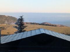 こんな感じで美ヶ原高原の美しの塔も見えました。