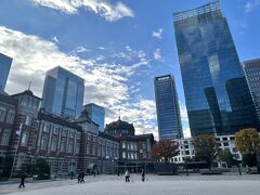 東京から新幹線に乗ります。