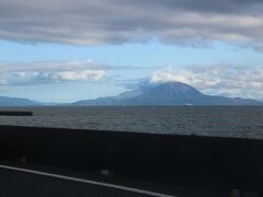県道から、桜島が見えました(^_^)