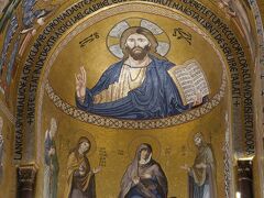 ノルマン王宮　パラティーナ礼拝堂（王宮付属礼拝堂）
『祝福のキリスト』

多様な文化が花開いたノルマン時代の傑作。