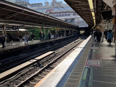 新宿駅に到着