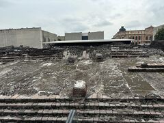 街中にこんな遺跡があるってすごいなぁ。