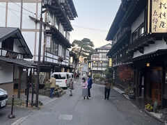 宿に向かいます