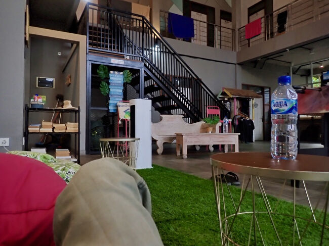 2024/11/22(金) 晴れ<br />バリ島から東ティモール デリヘ<br />ーーーーーーーーーーーーーーー<br />6:05<br />今日は東ティモールへのフライトの日です。<br />朝早くに宿をチェックアウトして、<br />