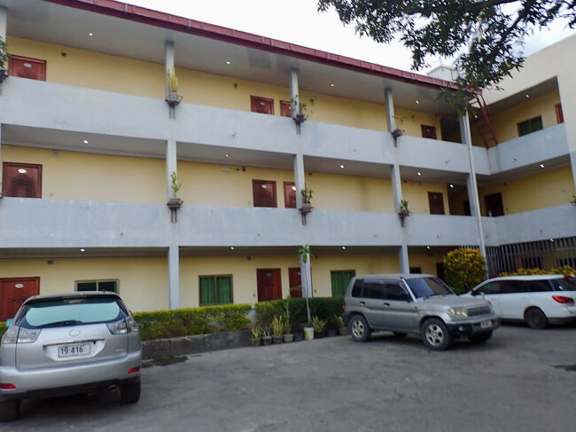 デリの町を歩いて、ホテルに帰って来ました。