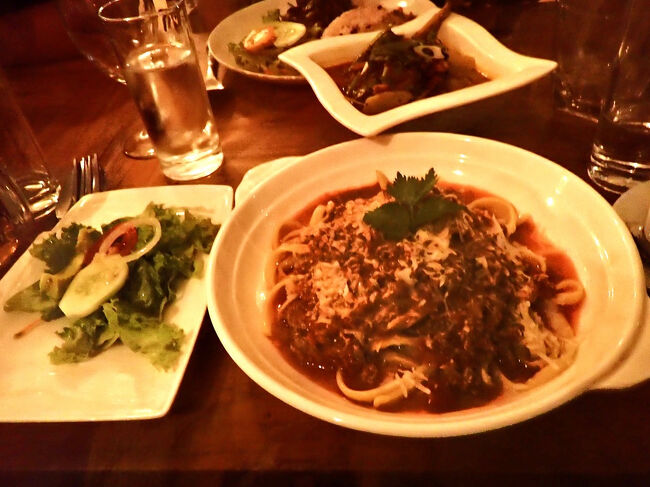 町歩きで疲れていたので、<br />胃に軽いスパゲッティボロネーゼにしました。<br />アイスティーを付けて$10ドル(キャッシュ1560円)。