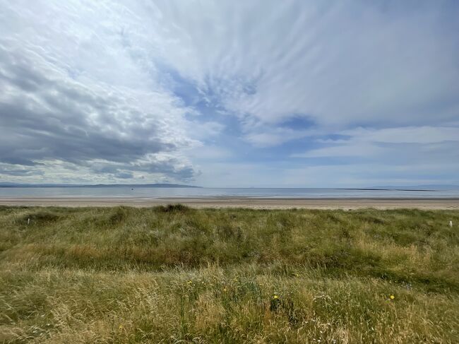 すぐ隣は海岸です。