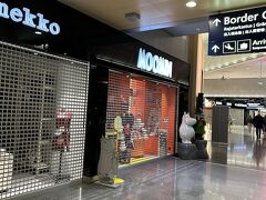 ヘルシンキに着いたのは朝方5時頃のため、お店が開いてなくて素通り。帰りはゆっくり見れますように。